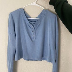Aeropostale loose long sleeve with buttons